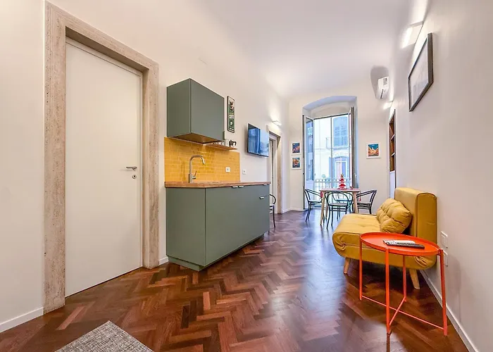 Rebaus 307 아파트